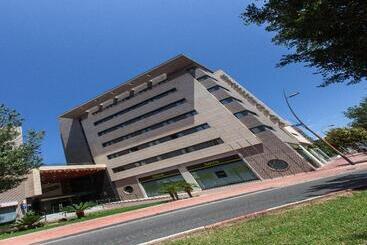 Sercotel Gran Fama