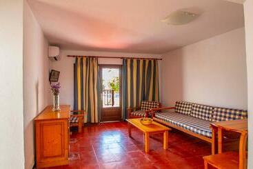 Apartamentos Sol Y Mar Menorca