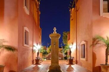 Vasari Resort
