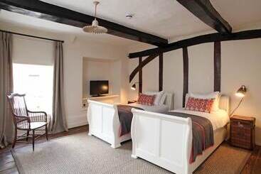 ユースホステル Black Lion