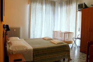 هتل Albergo Nella