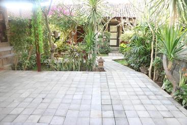 پانسیون Putu Guest House Pemuteran