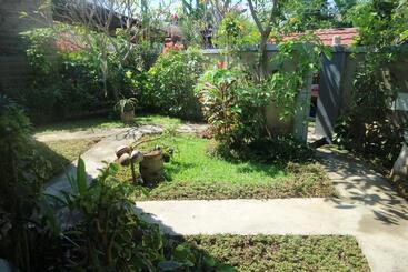 پانسیون Putu Guest House Pemuteran