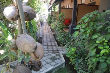 پانسیون Putu Guest House Pemuteran