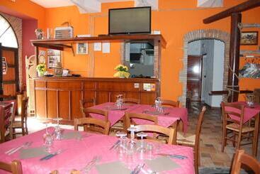 هتل Agriturismo Parra