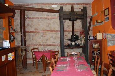 هتل Agriturismo Parra
