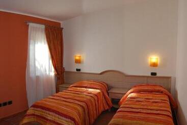 هتل Agriturismo Parra