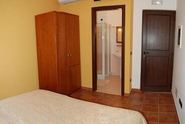 هتل Agriturismo Parra