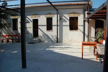 هتل Agriturismo Parra