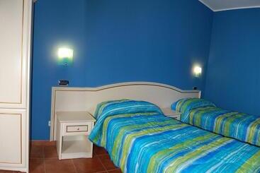 هتل Agriturismo Parra