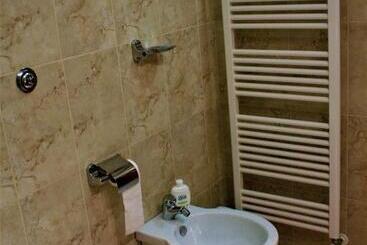 هتل B&b Villa Ciccone