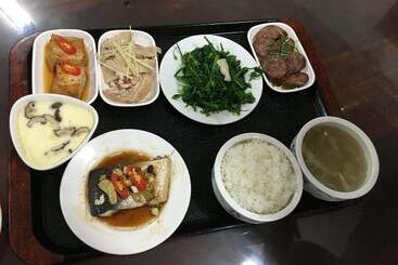 هتل De Ren Tea Gardens