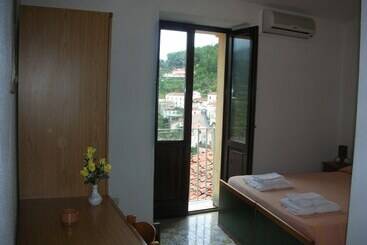 هتل B&b Le Due Lanterne