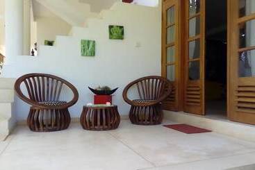 هتل River Shadow Villa