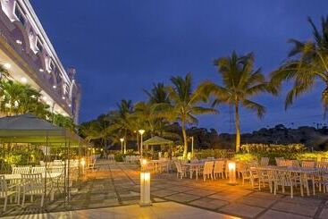 Le Beau Max Resort