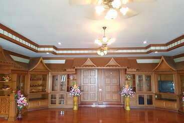 Rai Fhun Pen Jing Resort