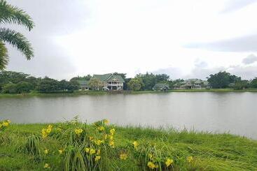 Rai Fhun Pen Jing Resort