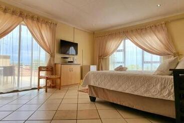 هتل Asda Guesthouse