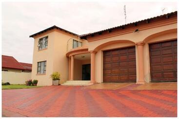 هتل Asda Guesthouse