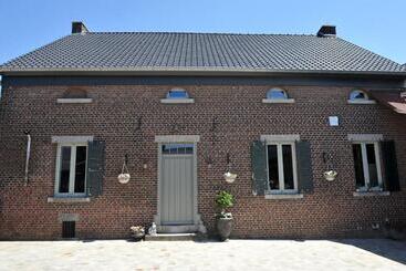 هتل B&b Het Vuchterhof