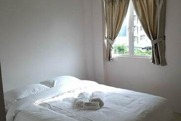فندق First Guest House Cheras