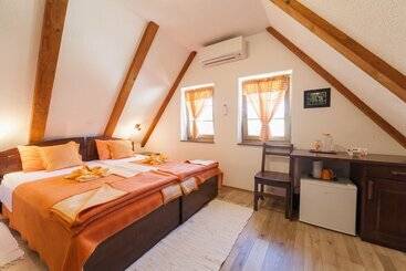 هتل House Rustico