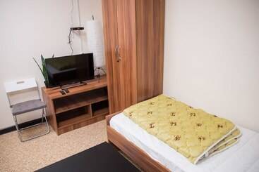 هتل Hostel Zolotoe Koltso