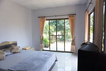 هتل Kedsila Hometel