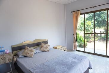 هتل Kedsila Hometel
