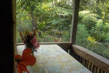 هتل Tanna Eco Venture Bungalow