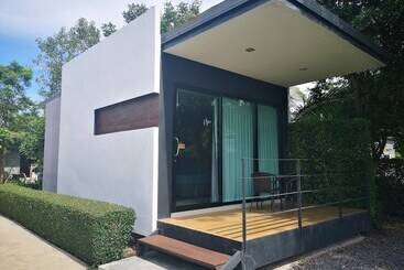 هتل The Lofts Eco