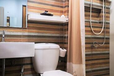هتل The Lofts Eco