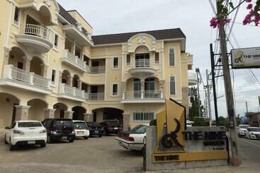 هتل The Nine Mansion