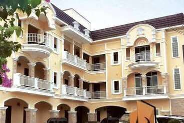 هتل The Nine Mansion