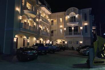 هتل The Nine Mansion
