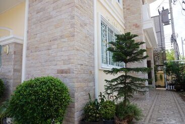 هتل The Nine Mansion