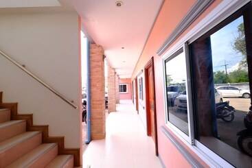 هتل Vickview Place