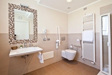 هتل Villa Pepoli