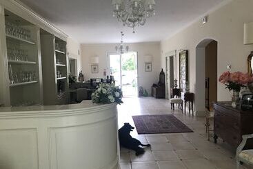هتل Villa Pepoli