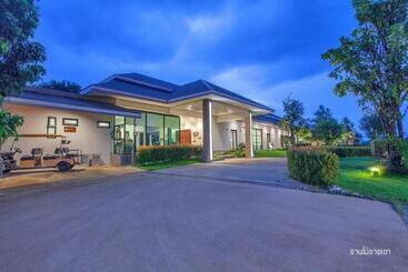 Nan Boutique Resort