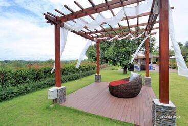 Nan Boutique Resort