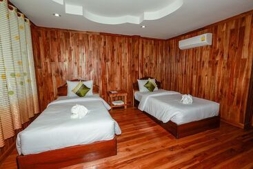 Palmsuay Resort