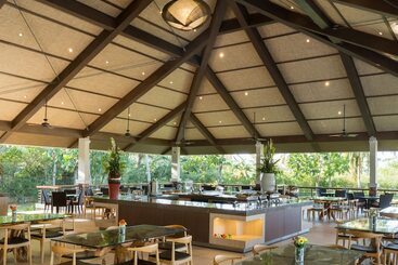 Solina Beach & Nature Resort