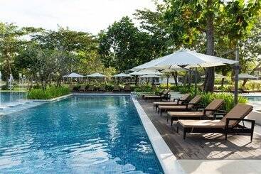 Solina Beach & Nature Resort