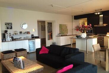 هتل De Slaapfabriek Vakantiehuis En Trainingslocatie