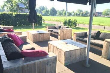 هتل De Slaapfabriek Vakantiehuis En Trainingslocatie
