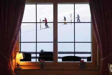 هتل Mountain Lodge, Les Crosets