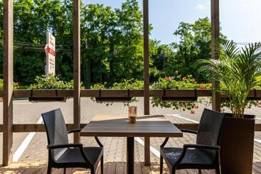 هتل Restaurant Alesia