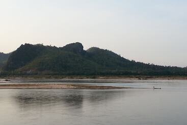 هتل Rim Nam Kong Homestay & Campsite