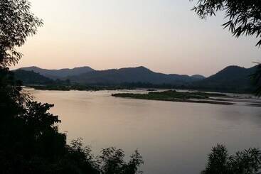 هتل Rim Nam Kong Homestay & Campsite